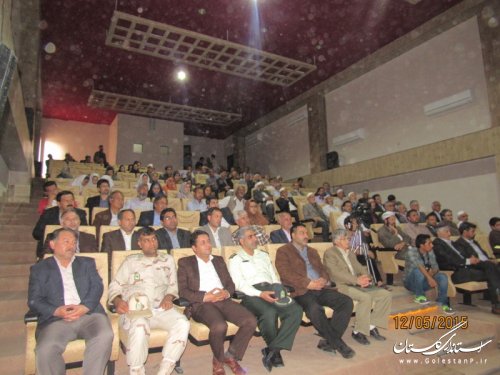 همایش بزرگداشت مختومقلی فراغی در شهرستان گمیشان برگزار شد