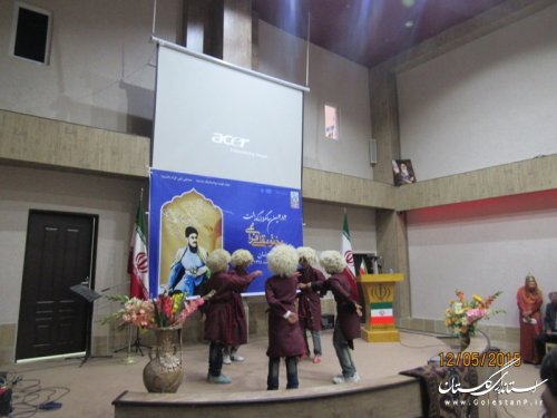 همایش بزرگداشت مختومقلی فراغی در شهرستان گمیشان برگزار شد