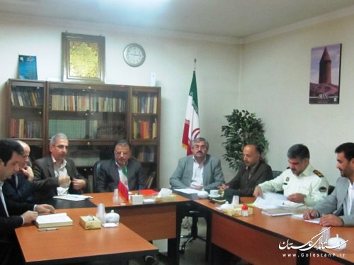 نشست صمیمی معاونت سیاسی و امنیتی استاندار گلستان با کارکنان فرمانداری کردکوی