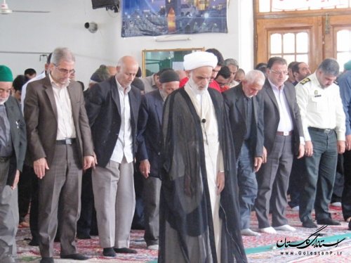 دیدار معاون سیاسی امنیتی استاندار گلستان با امام جمعه کردکوی و چند خانواده شهید