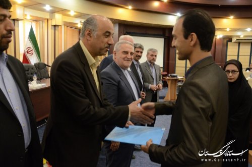 ارتباط  مسولان و نخبگان جوان موجب  تسریع در توسعه استان می شود