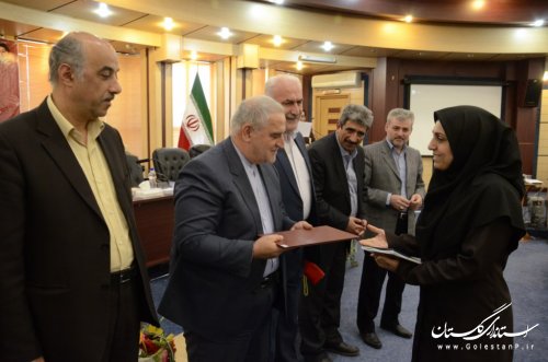 ارتباط  مسولان و نخبگان جوان موجب  تسریع در توسعه استان می شود