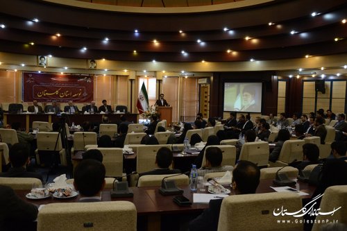 در کارگروه ها از مشاوران جوان بصورت جدی استفاده شود