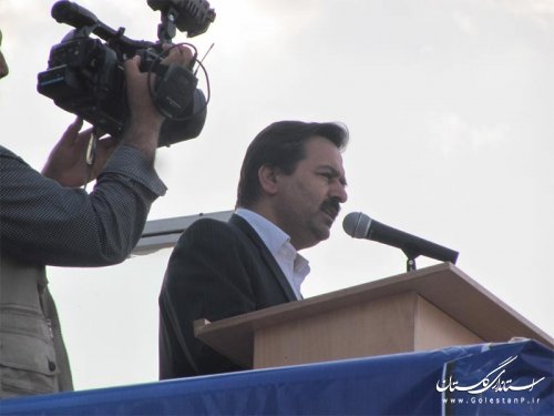 خانواده ها فرزندانشان را به سمت فعالیتهای ورزشی سوق دهند