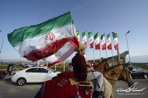 استادیوم پنج هزار نفری آزادی گنبدکاووس با حضور وزیر ورزش و جوانان افتتاح شد