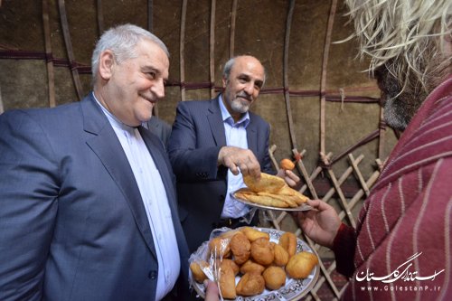 استادیوم پنج هزار نفری آزادی گنبدکاووس با حضور وزیر ورزش و جوانان افتتاح شد