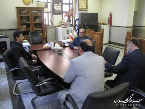 بازدیدسرزده فرماندار از بانکهای علی آباد کتول