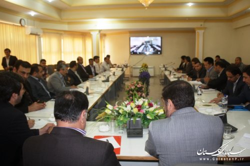 وقتی دولت تریبونی در اختیار ندارد خودمان تریبون دولت می شویم