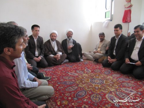 معاون فرماندار و امام جمعه کلاله با جانبازان شهرستان دیدار کردند
