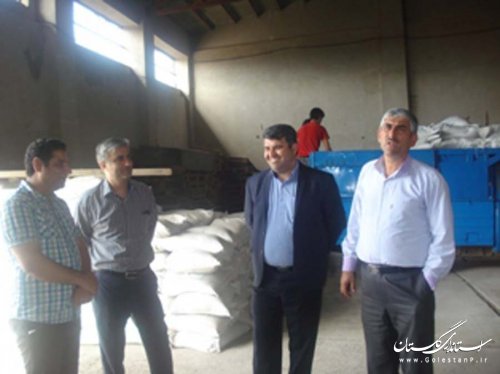 بازدید فرماندار رامیان از مراکز خرید گندم شهرستان 