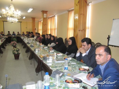 یکی از برنامه های بلند مدت فرمانداری متشکل کردن جوانان است