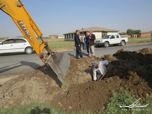 بازدید فرماندار آق قلا از پروژه خط انتقال آب شرب به روستاهای شفتالوباغ علیا و سفلی