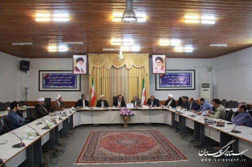 با آگاه سازی مردم  شاهد استقبال و مشارکت در امر زکات باشیم