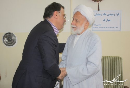 معاون سیاسی، امنیتی و اجتماعی استاندار با امام جمعه گنبدکاووس دیدار کرد