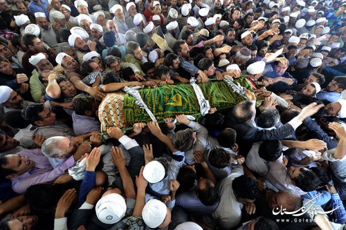 حضور استاندار گلستان در مراسم تشییع پیکر مرحوم آخوند نظری 