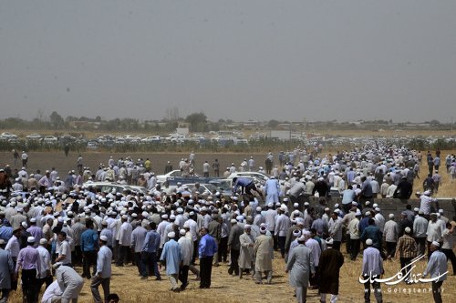 حضور استاندار گلستان در مراسم تشییع پیکر مرحوم آخوند نظری 