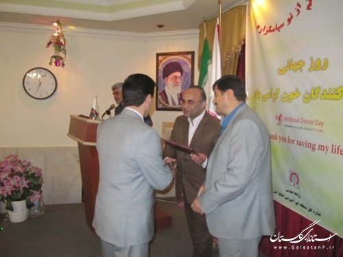 تقویت فرهنگ اهدای خون بین جوانان ضروری است