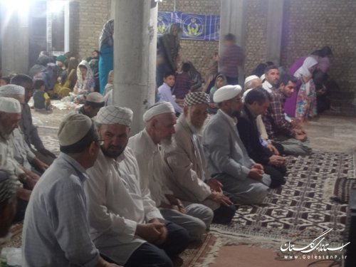 با حضور فرماندار گمیشان مراسم ضیافت افطاردر مسجد جامع روستای خواجه نفس  برگزار شد