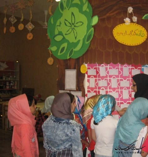 اعضاي كانون پرورش فکری مرکز گرگان 2 در خانه كتاب هاي من