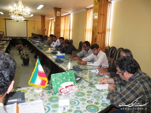 چهارمین همایش دهیاران بخش مرکزی کردکوی برگزار شد