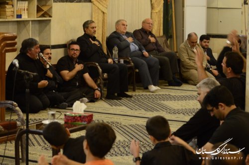 بزرگترین جستجوگران عالم در مقابل امام علی(ع) خاضع اند