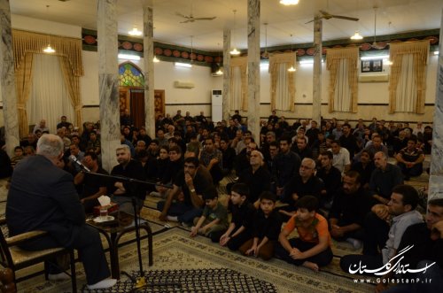 بزرگترین جستجوگران عالم در مقابل امام علی(ع) خاضع اند