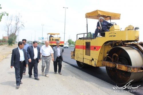 بازدید فرماندار شهرستان آزادشهر از پروژه روکش آسفالت نگین شهر