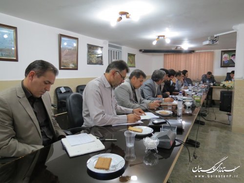مدیران در اجرای پروژه ها جدیت را سر لوحه کارهای خود قرار دهند