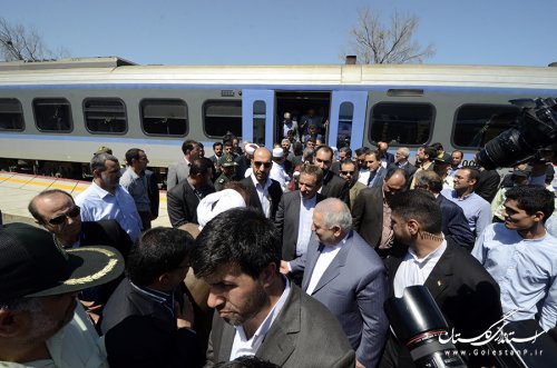 ریل باس گرگان – اینچه برون با حضور معاون اول رییس جمهوری افتتاح شد