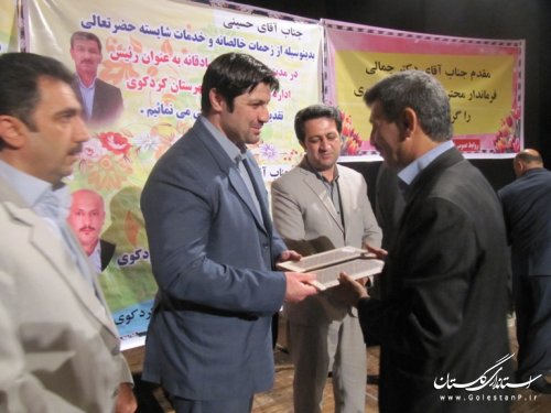 بسترسازی حضور نوجوان در عرصه های ورزشی از بروز ناهنجاریها پیشگیری می کندکند