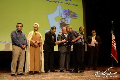 خبرنگاران باید به نام آوران در تاریخ مبدل شوند
