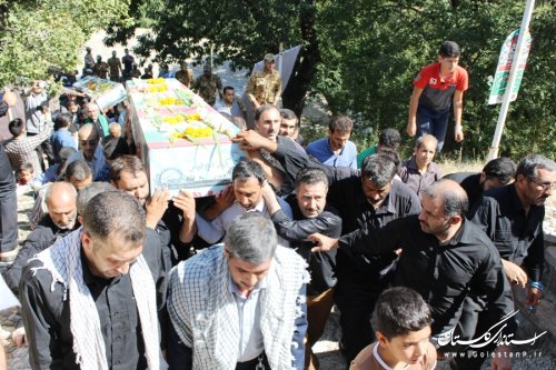 خاکسپاری شهداء غواص در نوده خاندوز آزادشهر 