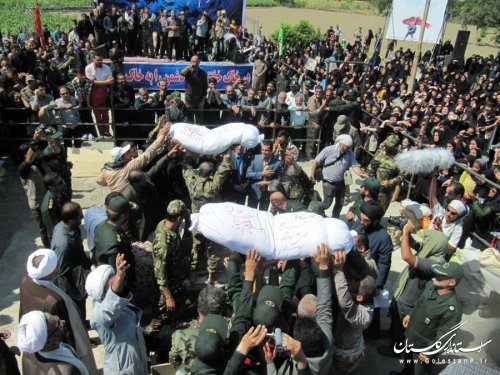 پیکر مطهر دو شهید گمنام در نوکنده تشییع و خاکسپاری شد