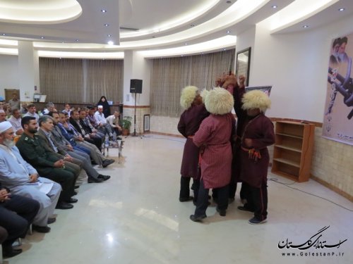 آزادگان با تعالیم دینی اسلام و رهبری حکیمانه امام راحل حماسه جاودانه از خود به یادگار گذاشتند