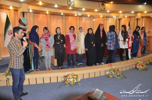 مراسم جشن میلاد حضرت معصومه(س) برای دختران پرسنل استانداری برگزارشد