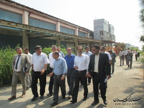 بازدید معاون اول استاندار منگستو در راس هیئت اقتصادی از اسکله بندرترکمن