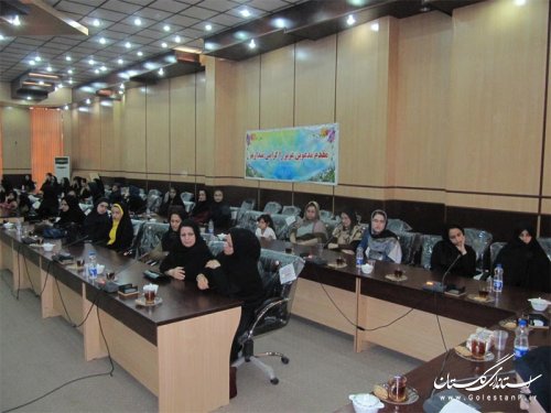مدال آوران و نخبگان دختر شهرستان گنبد کاووس تجلیل شدند
