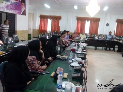 محفل شعرخواني به مناسبت هفته دولت در علی آباد کتول