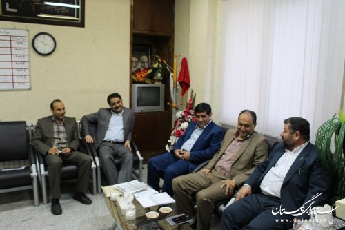 نشست صمیمی فرماندار شهرستان آزادشهر با مدیر عامل شرکت توزیع برق استان