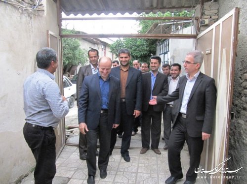 دیدار فرماندار و رئیس دادگستری شهرستان با جانباز جنگ تحمیلی