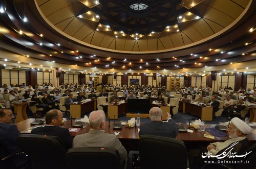 باید در عرصه تولید انقلاب فکری ایجاد کنیم