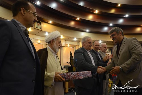 باید در عرصه تولید انقلاب فکری ایجاد کنیم