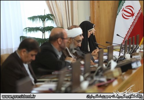 گزارش استاندار گلستان از روند مصوبات سفر کاروان تدبیر و امید در هیات دولت