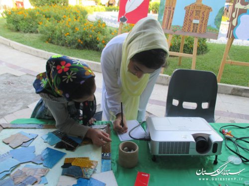 برگزاری نمایشگاه عرضه محصولات و کارگاه معرفی ظرفیت های کانون پرورش فکری