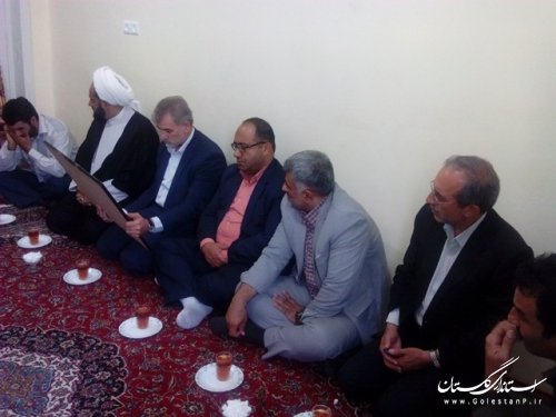 بازدید رئیس سازمان بسیج علمی،پژوهشی وفناوری کشوراز خانواده های شهیدعلی آباد کتول