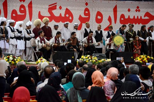 باید از ظرفیت وجود اقوام برای بالندگی کشور در تمامی عرصه ها استفاده کنیم