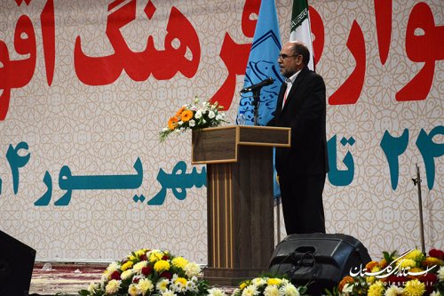 باید از ظرفیت وجود اقوام برای بالندگی کشور در تمامی عرصه ها استفاده کنیم