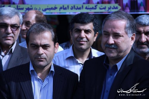 حضور فرماندار مرکز استان در جشن عاطفه ها