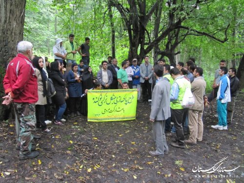 ﻿ طرفداران محیط زیست تفرجگاه های بندرگز را پاکسازی کردند