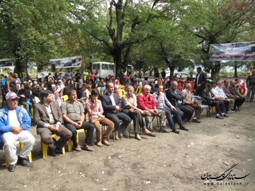 ﻿ طرفداران محیط زیست تفرجگاه های بندرگز را پاکسازی کردند
